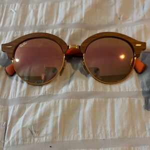 Ray-Ban Sunglasses with Pink Lenses and Wooden Frame